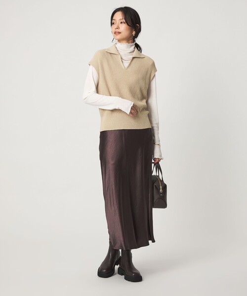 green label relaxing(グリーンレーベルリラクシング)の「メランジ スキッパー ニット ベスト(ベスト・レディース・ネイビー/ダークグレー/ナチュラル・FREE)」の9枚目の写真