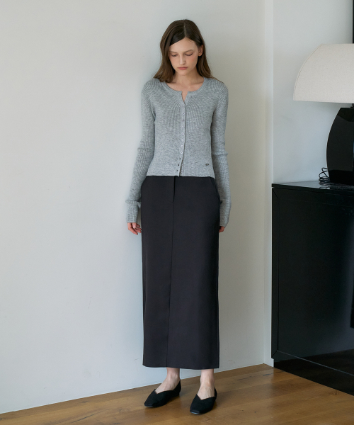 DEHEVE（デヘヴェ）の「Slim Rib Cardigan [Gray]（カーディガン/ボレロ・レディース・ライトグレー・OS）」の2枚目の写真
