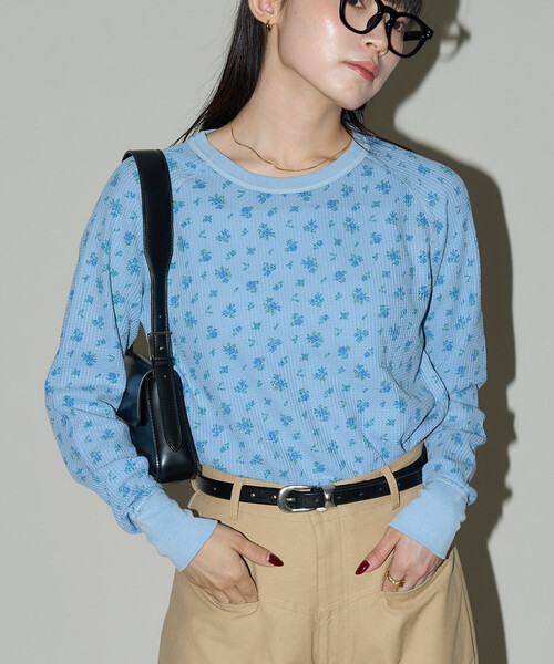 JEMORGAN(ジェーイーモーガン)の「JEMORGAN/ジェーイーモーガン ワッフル オーバーダイ 花柄 ロンT 限定展開(Tシャツ/カットソー・レディース・グレー/イエロー/ブルー・フリ-)」の16枚目の写真