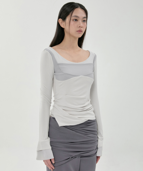 FLAREUP(フレアアップ)の「レイヤードスカルプテッドロングスリーブ (FL-196_Cloud White)(Tシャツ/カットソー・レディース・クリーム・1/2)」の2枚目の写真
