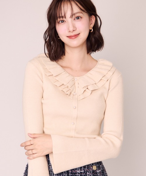 MISCH MASCH(ミッシュマッシュ)の「2026秋冬新作 配色フリルカラーニット(ニット/セーター・レディース・ホワイト/ブラック/パープル/イエロー・フリ-)」の4枚目の写真