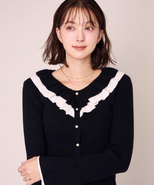MISCH MASCH(ミッシュマッシュ)の「2026秋冬新作 配色フリルカラーニット(ニット/セーター・レディース・ホワイト/ブラック/パープル/イエロー・フリ-)」の8枚目の写真