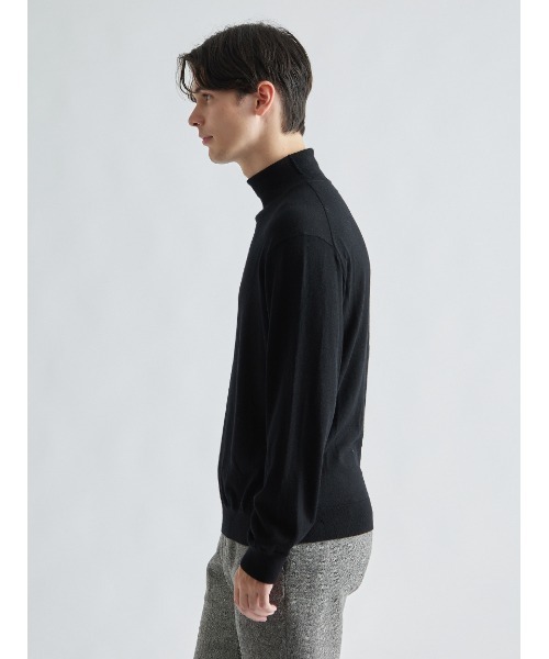 AOURE(アウール)の「ソフトタートル(ニット/セーター・メンズ・ブラック/グレー/ダークブラウン・LARGE/MEDIUM/X-LARGE/SMALL)」の14枚目の写真
