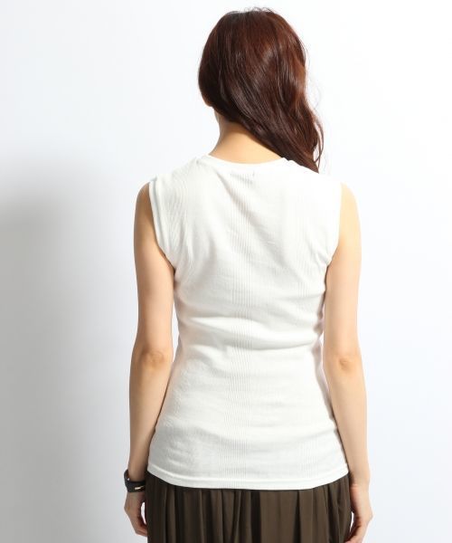 A part by(アパートバイ)の「CハリヌキNS 725415 (Tシャツ/カットソー・レディース・グレー/ブラウン/ブラック/ホワイト・LARGE/MEDIUM)」の8枚目の写真