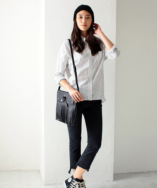 AZUL by moussy（アズールバイマウジー）の「BIGポケットドルマン長袖シャツ（シャツ/ブラウス・レディース・オフホワイト/ライトベージュ/ホワイト系その他・LARGE/SMALL/MEDIUM）」の3枚目の写真