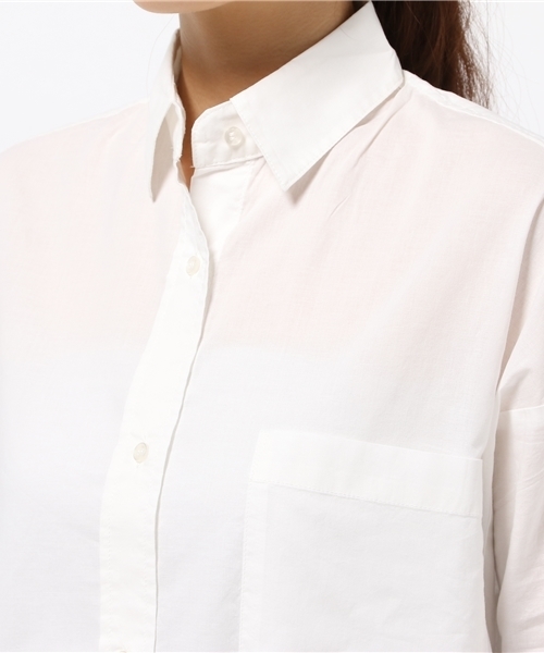 AZUL by moussy（アズールバイマウジー）の「BIGポケットドルマン長袖シャツ（シャツ/ブラウス・レディース・オフホワイト/ライトベージュ/ホワイト系その他・LARGE/SMALL/MEDIUM）」の7枚目の写真