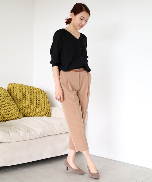 N.（N. Natural Beauty Basic）（エヌエヌナチュラルビューティーベーシック）の「ビエラブラウス Vネック（シャツ/ブラウス・レディース・ホワイト/ホワイト系その他/ピンク/ブラック/カーキ・MEDIUM）」の18枚目の写真