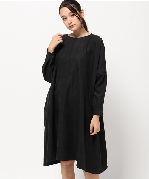 MERLOT（メルロー）の「ビッグシルエットワンピース4795（ワンピース・レディース・グレー/ブラック/グリーン/パープル/レッド/モカ・FREE）」の19枚目の写真