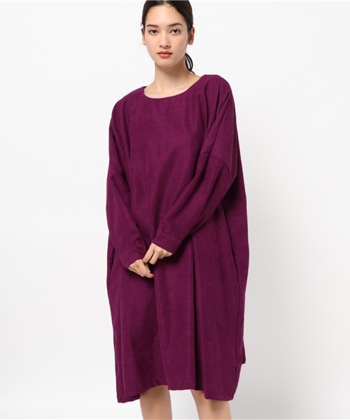 MERLOT（メルロー）の「ビッグシルエットワンピース4795（ワンピース・レディース・グレー/ブラック/グリーン/パープル/レッド/モカ・FREE）」の22枚目の写真