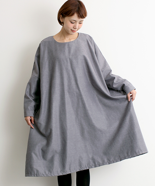 MERLOT（メルロー）の「ビッグシルエットワンピース4795（ワンピース・レディース・グレー/ブラック/グリーン/パープル/レッド/モカ・FREE）」の8枚目の写真