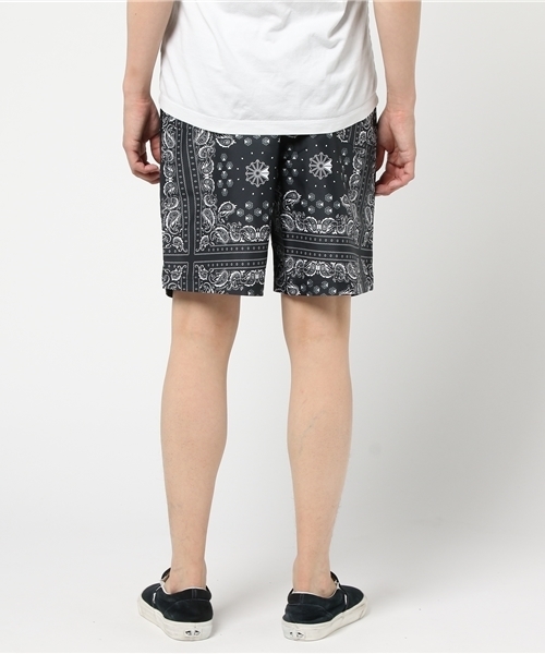 Reebok(リーボック)の「【Reebok】リーボック バンダナプリント BOARDS (その他パンツ・メンズ・ブラック/ロイヤルブルー・MEDIUM/LARGE)」の5枚目の写真