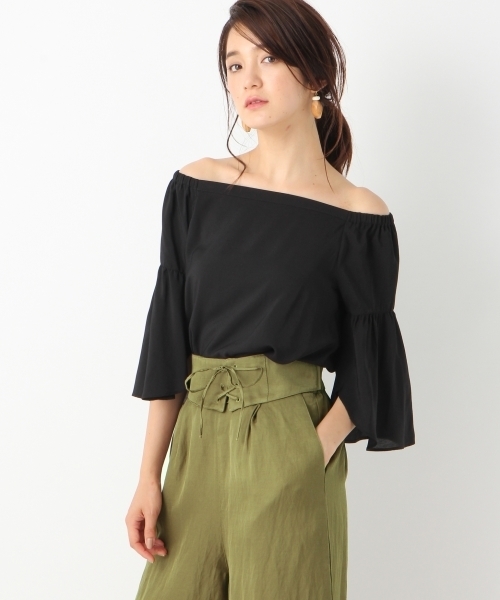 A part by（アパートバイ）の「TRオフショルフレアブラウス6S　762764 （シャツ/ブラウス・レディース・ターコイズブルー/ホワイト/ホワイト×ブラック/ブラック・LARGE/MEDIUM）」の3枚目の写真