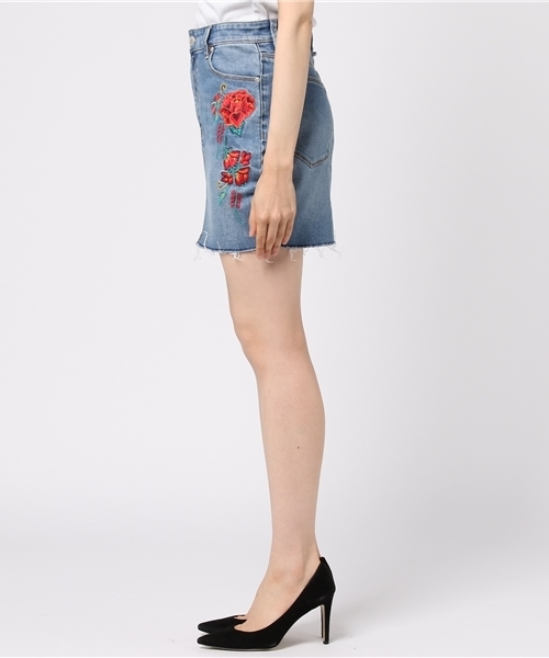RES DENIM（レスデニム）の「RES DENIM/レスデニム インディゴ ストレッチ スキニー デニムスカート 刺繍 刺繍スカート（デニムスカート・レディース・ライトインディゴブルー・26inch）」の3枚目の写真