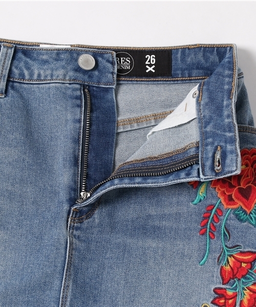 RES DENIM（レスデニム）の「RES DENIM/レスデニム インディゴ ストレッチ スキニー デニムスカート 刺繍 刺繍スカート（デニムスカート・レディース・ライトインディゴブルー・26inch）」の10枚目の写真