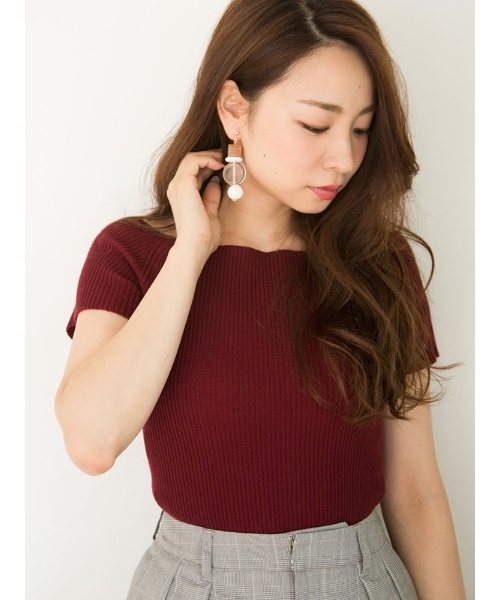 MERCURYDUO（マーキュリーデュオ）の「オフショルリブニット（ニット/セーター・レディース・オフホワイト/ボルドー/マスタード/ブラック/ベビーピンク・FREE）」の5枚目の写真