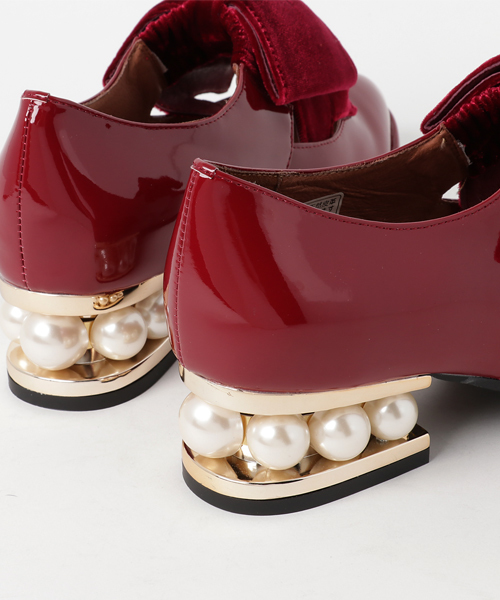 Jeffrey Campbell（ジェフリーキャンベル）の「デザインヒールベルベットリボンシューズ（パンプス・レディース・ワインレッド/ブラック/ネイビー/ベージュ・38/37/36/39/35）」の8枚目の写真