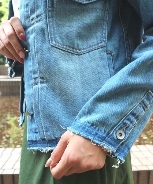 FREE'S MART（フリーズマート）の「リメイク風ノーカラーＧジャン（デニムジャケット・レディース・ダークネイビー/ブルー系その他・SMALL/MEDIUM）」の14枚目の写真