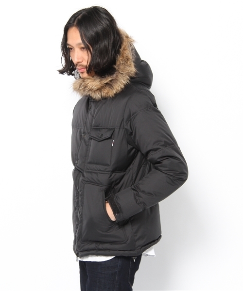 WHIZLIMITED（ウィズリミテッド）の「BLOCK JK（ダウンジャケット/コート・メンズ・ブラック/ブルー/オレンジ・LARGE/X-LARGE/MEDIUM）」の4枚目の写真