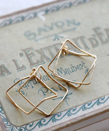 クロススクエアフレームピアス・イヤリング