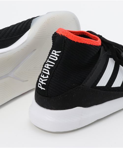 adidas（アディダス）の「プレデター タンゴ 18.3 TR