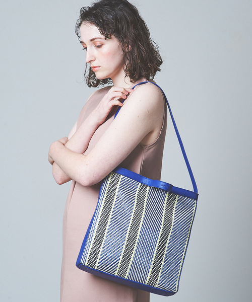 Laugoa（ラウゴア）の「【LAUGOA】 2WAYトート Ibiza 0182-11007（ショルダーバッグ・レディース・ホワイト/ブラック/ブルー・FREE）」の7枚目の写真