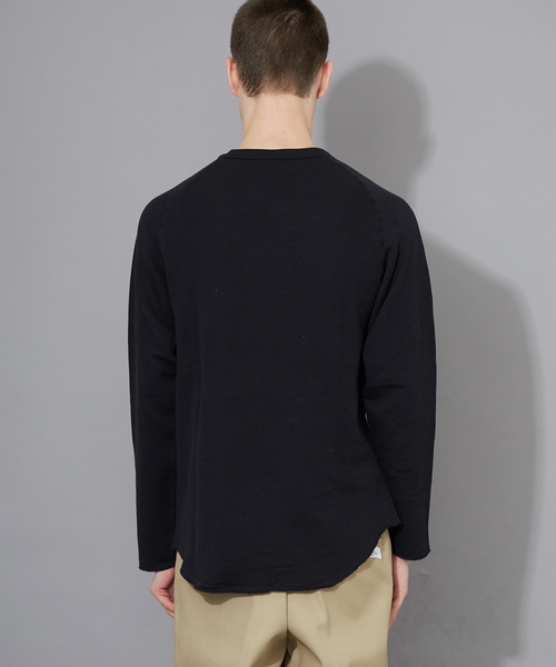 ATTACHMENT(アタッチメント)の「【ATTACHMENT】《WEB限定》ロゴプリントカットオフトレーナー(スウェット・メンズ・ブラック/ホワイト・2/3)」の14枚目の写真