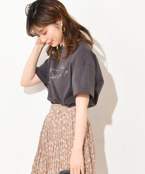natural couture（ナチュラルクチュール）の「どっちが好き？ロゴT（Tシャツ/カットソー・レディース・ベージュ/オフホワイト/ミント/スミクロ・FREE）」の3枚目の写真