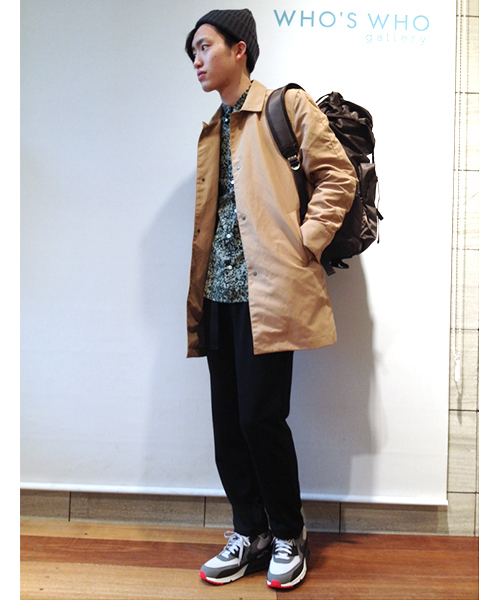 WHO'S WHO gallery（フーズフーギャラリー）の「【WEB限定価格】T/Cボンディングコート（ステンカラーコート・メンズ・ベージュ/ネイビー/アイボリー/ブルー/レッド/グリーン・MEDIUM/LARGE）」の13枚目の写真