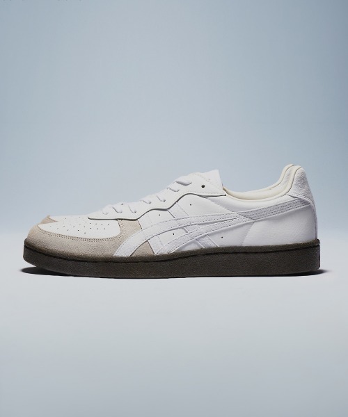 Onitsuka Tiger（オニツカタイガー）の「GSM / ジーエスエム（スニーカー・メンズ・ホワイト×パープル/ホワイト系その他/ホワイト×レッド/クリーム/ベージュ系その他/ベージュ系2/アイボリー/ホワイト系1/ブラック×ホワイト/ベージュ系その他2/ブラウン系その他/ホワイト×ブラック/ホワイト・23/24/25/26/27/28/25.5/26.5/27.5/24.5/23.5/22.5/28.5/29）」の2枚目の写真
