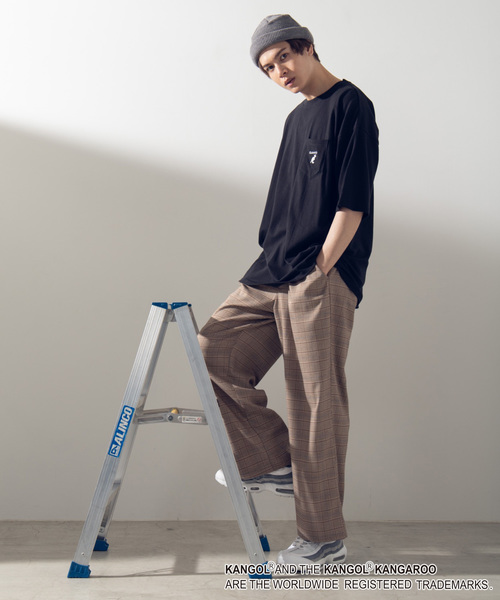 KANGOL(カンゴール)の「∴WEGO/KANGOL別注オーバーサイズビッグシルエットポケットTシャツ(Tシャツ/カットソー・メンズ・ホワイト/ブラック/ベージュ/ブラウン・MEDIUM/LARGE)」の19枚目の写真