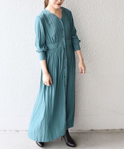 SHIPS(シップス)の「ソリッドVネックワンピース◇(ワンピース・レディース・ライトグレー/ネイビー/ライトグリーン・ONE SIZE)」の3枚目の写真