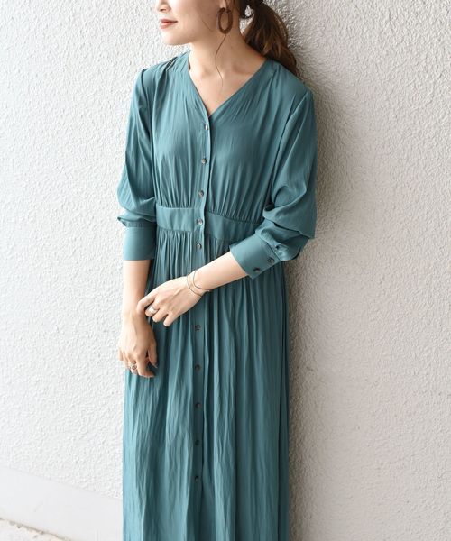 SHIPS(シップス)の「ソリッドVネックワンピース◇(ワンピース・レディース・ライトグレー/ネイビー/ライトグリーン・ONE SIZE)」の6枚目の写真