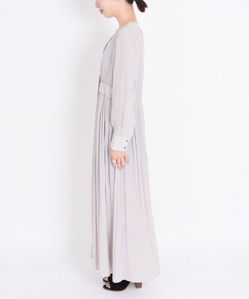 SHIPS(シップス)の「ソリッドVネックワンピース◇(ワンピース・レディース・ライトグレー/ネイビー/ライトグリーン・ONE SIZE)」の14枚目の写真
