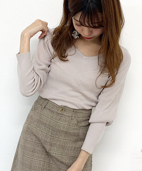 apres jour（アプレジュール）の「バックリボンパワショルニット【ZOZOTOWN限定アイテム】（ニット/セーター・レディース・ブラック/ベージュ/モカ/オレンジ系その他・フリー）」の9枚目の写真