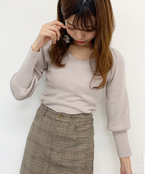 apres jour（アプレジュール）の「バックリボンパワショルニット【ZOZOTOWN限定アイテム】（ニット/セーター・レディース・ブラック/ベージュ/モカ/オレンジ系その他・フリー）」の12枚目の写真