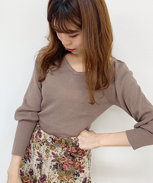 apres jour（アプレジュール）の「バックリボンパワショルニット【ZOZOTOWN限定アイテム】（ニット/セーター・レディース・ブラック/ベージュ/モカ/オレンジ系その他・フリー）」の18枚目の写真