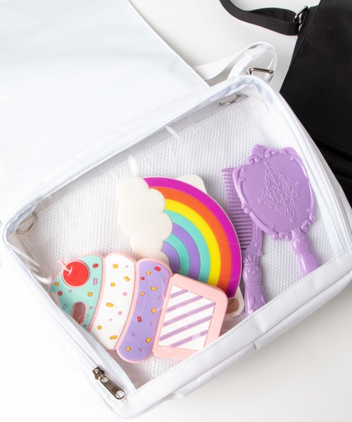 WEGO�i�E�B�S�[�j�́uWEGO/2WAY�t���b�v�f�R���[���V�����_�[�o�b�O�i�V�����_�[�o�b�O�j�v�b�z���C�g