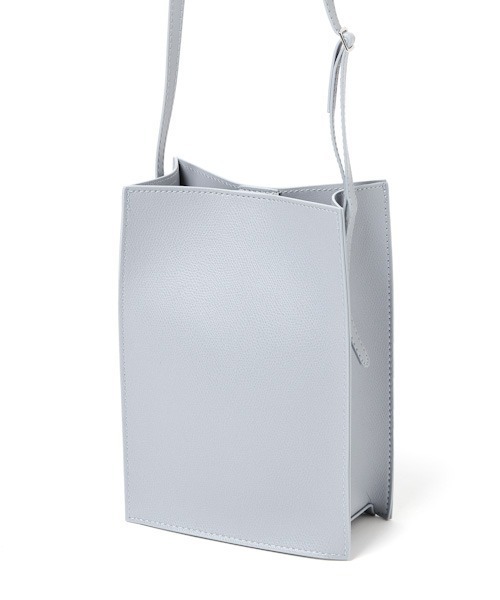 LAKOLE（ラコレ）の「ミニミニスクエアショルダー / LAKOLE（ショルダーバッグ・レディース・オフホワイト/サックスブルー/ベージュ/ブラック・FREE）」の4枚目の写真