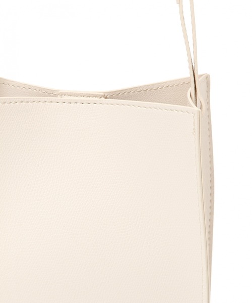 LAKOLE（ラコレ）の「ミニミニスクエアショルダー / LAKOLE（ショルダーバッグ・レディース・オフホワイト/サックスブルー/ベージュ/ブラック・FREE）」の14枚目の写真