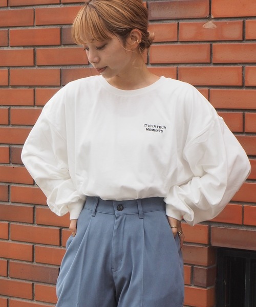 tiptop（ティップトップ）の「【web限定アイテム】英字新聞風後ろワッペンロンＴ（Tシャツ/カットソー・レディース・オフホワイト/ブラック/サックスブルー/パープル/アイボリー/スミクロ・FREE）」の18枚目の写真