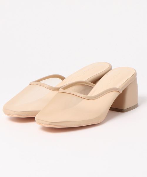 KOBE LETTUCE(コウベレタス)の「スクエアトゥチュールミュールサンダル(サンダル・レディース・ブラック/ベージュ/ゴールド・LL/S/M/L)」の7枚目の写真