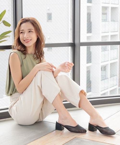 KOBE LETTUCE(コウベレタス)の「スクエアトゥチュールミュールサンダル(サンダル・レディース・ブラック/ベージュ/ゴールド・LL/S/M/L)」の14枚目の写真