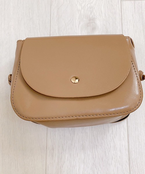 cuorequal（クオレコール）の「ミニショルダーバッグ（ショルダーバッグ・レディース・ブラック/ダークブラウン/グリーン/ライトブラウン/クリーム・FREE）」の4枚目の写真