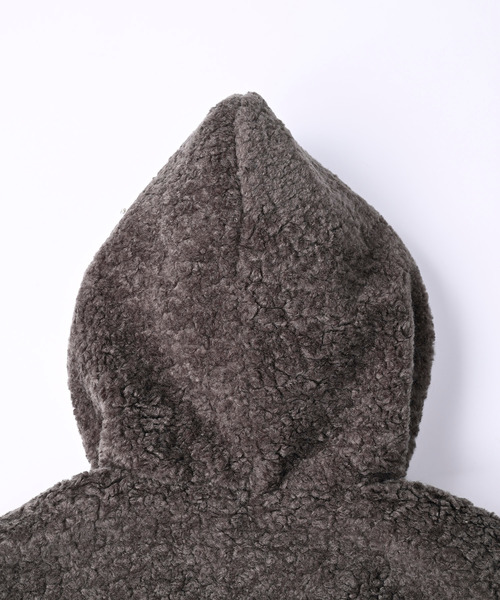 45R（フォーティファイブアール）の「ボア×ナイロンのフーディ