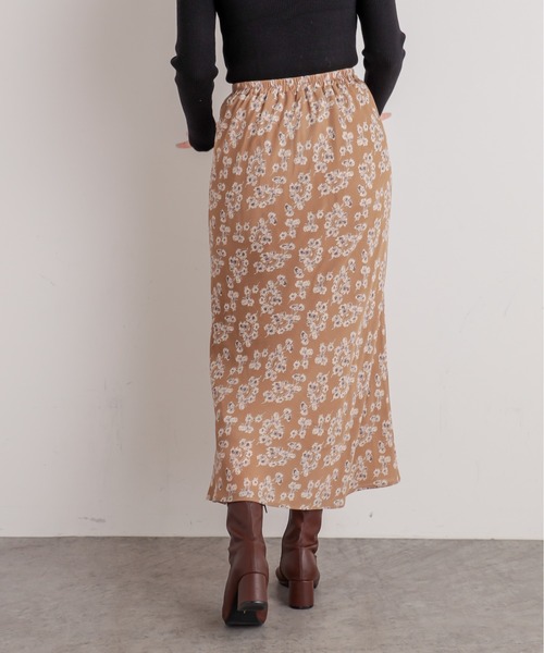natural couture（ナチュラルクチュール）の「ややマーメイドシンプル花柄スカート（スカート・レディース・ブラック/ベージュ/アイボリー・FREE）」の18枚目の写真