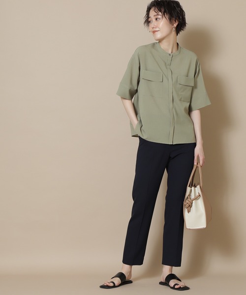 N.（N. Natural Beauty Basic）（エヌエヌナチュラルビューティーベーシック）の「◆ドライポプリンハーフスリーブシャツ（シャツ/ブラウス・レディース・チャコールグレー/オフホワイト/カーキ/ブルー・MEDIUM）」の22枚目の写真