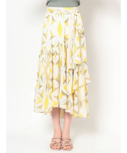 MERCURYDUO（マーキュリーデュオ）の「ジオメトリックプリーツティアードスカート（スカート・レディース・イエロー/ブルー/オレンジ・FREE）」の16枚目の写真