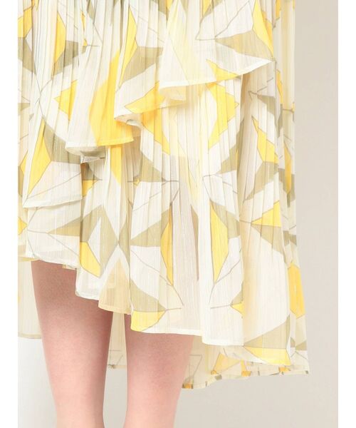 MERCURYDUO（マーキュリーデュオ）の「ジオメトリックプリーツティアードスカート（スカート・レディース・イエロー/ブルー/オレンジ・FREE）」の21枚目の写真