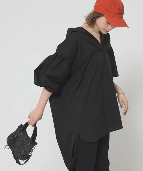 Sig FREAK'S STORE（シグフリークスストア）の「バックロング ボリュームスリーブブラウス（シャツ/ブラウス・レディース・ブラック/ホワイト/ベージュ・ﾌﾘ-）」の2枚目の写真