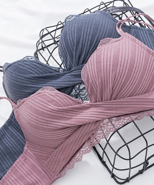 Lace Ladies（レースレディース）の「谷間メイク ノンワイヤーブラ＆ショーツ 2点セット（ブラ&ショーツ・レディース・ブラック/ベージュ/パープル/ブルー/ワインレッド・80/85/70/75/C75/C80/C85）」の21枚目の写真